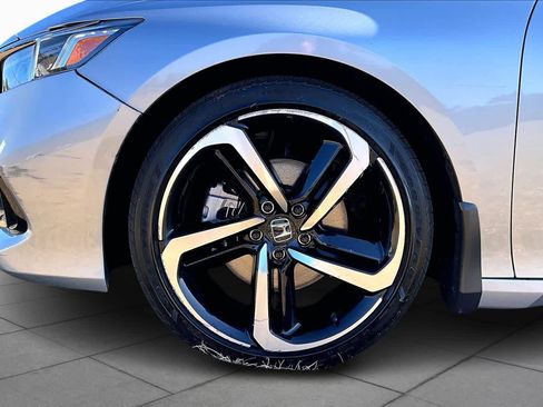 Certified 2022 Honda Accord Sport Special Edition image 10
