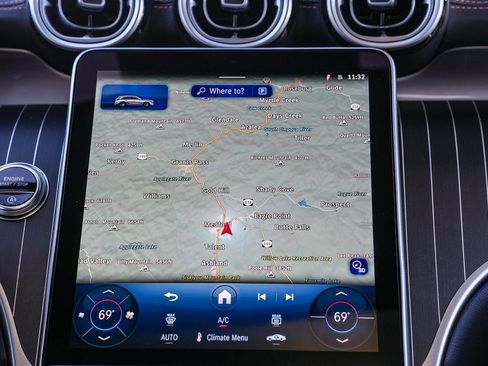 New 2026 Mercedes-Benz GLC 300 4MATIC image 16