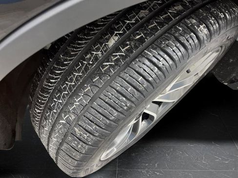 Used 2025 Lincoln Aviator Reserve image 40