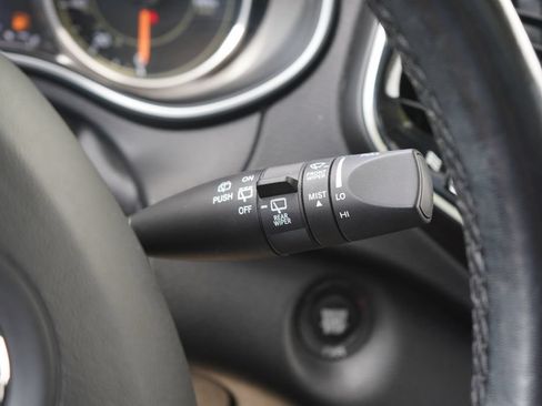 Used 2021 Jeep Cherokee Limited AWD/4WD image 18