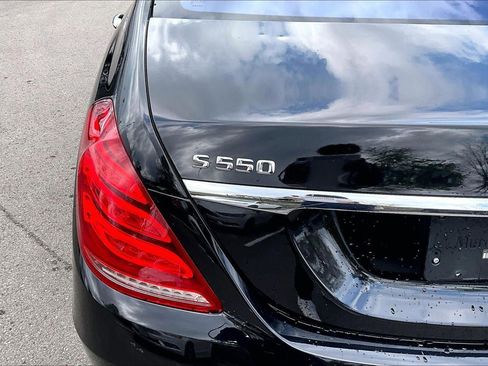 Used 2016 Mercedes-Benz S 550 Sedan image 27