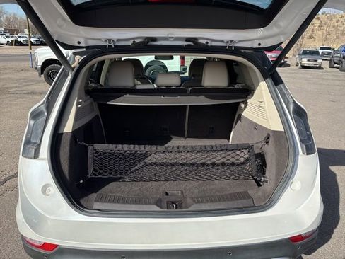 Used 2019 Lincoln MKC Reserve image 10