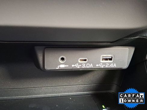 Certified 2025 Subaru Crosstrek 2.5i Limited image 38