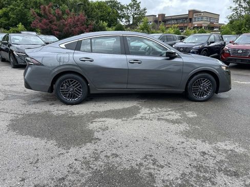 New 2026 Nissan Sentra SV w/ SV Convenience Package FWD image 8