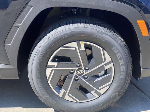 New 2026 Hyundai Tucson Blue SE w/ Tow & Go Package AWD/4WD image 38