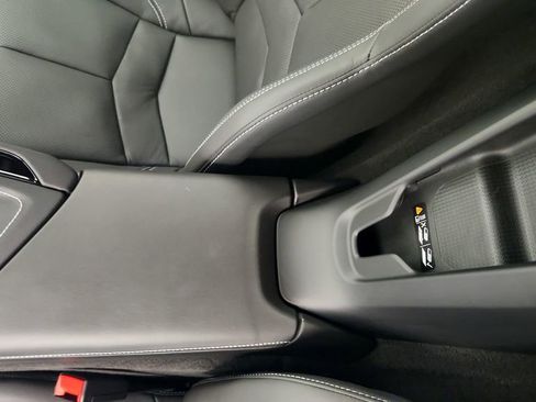 Certified 2025 Chevrolet Corvette Stingray Preferred Cpe w/ Stealth Interior Trim Package image 19