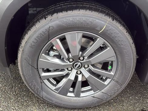 New 2025 Nissan Pathfinder SV w/ Cargo Package image 9