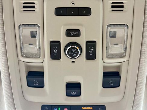 Used 2021 GMC Yukon Denali image 34