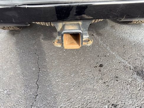 Used 2022 Chevrolet Silverado 2500 Custom w/ Custom Value Package image 15