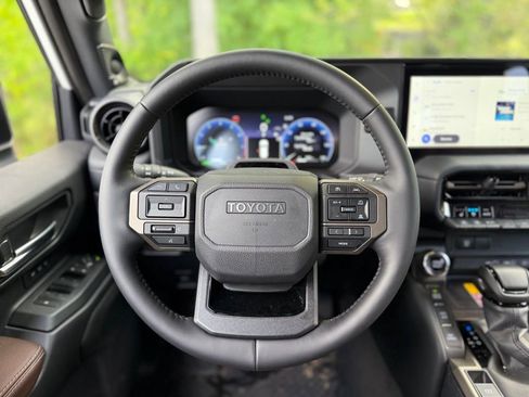 Used 2026 Toyota Land Cruiser w/ Premium Package image 11