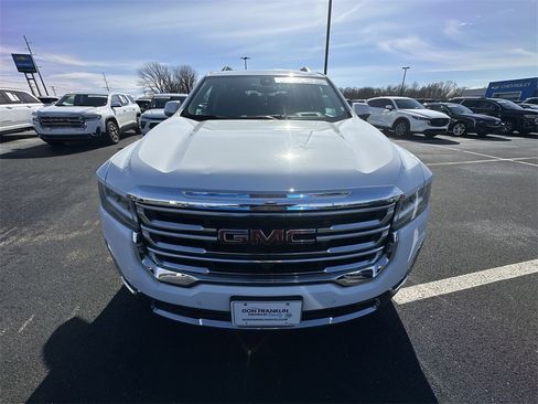 Used 2022 GMC Acadia SLT w/ Technology Package image 28