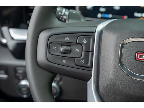 New 2026 GMC Sierra 1500 SLT w/ SLT Premium Plus Package AWD/4WD image 18