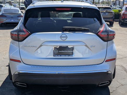 Used 2023 Nissan Murano SV FWD image 3