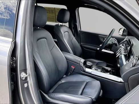 Used 2020 Mercedes-Benz GLB 250 image 7