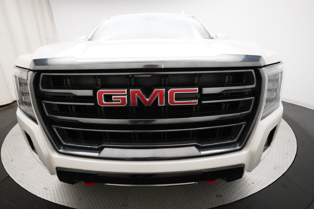 Used 2023 GMC Yukon XL AT4 AWD/4WD image 22