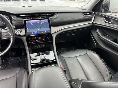 Used 2021 Jeep Grand Cherokee L Limited image 34