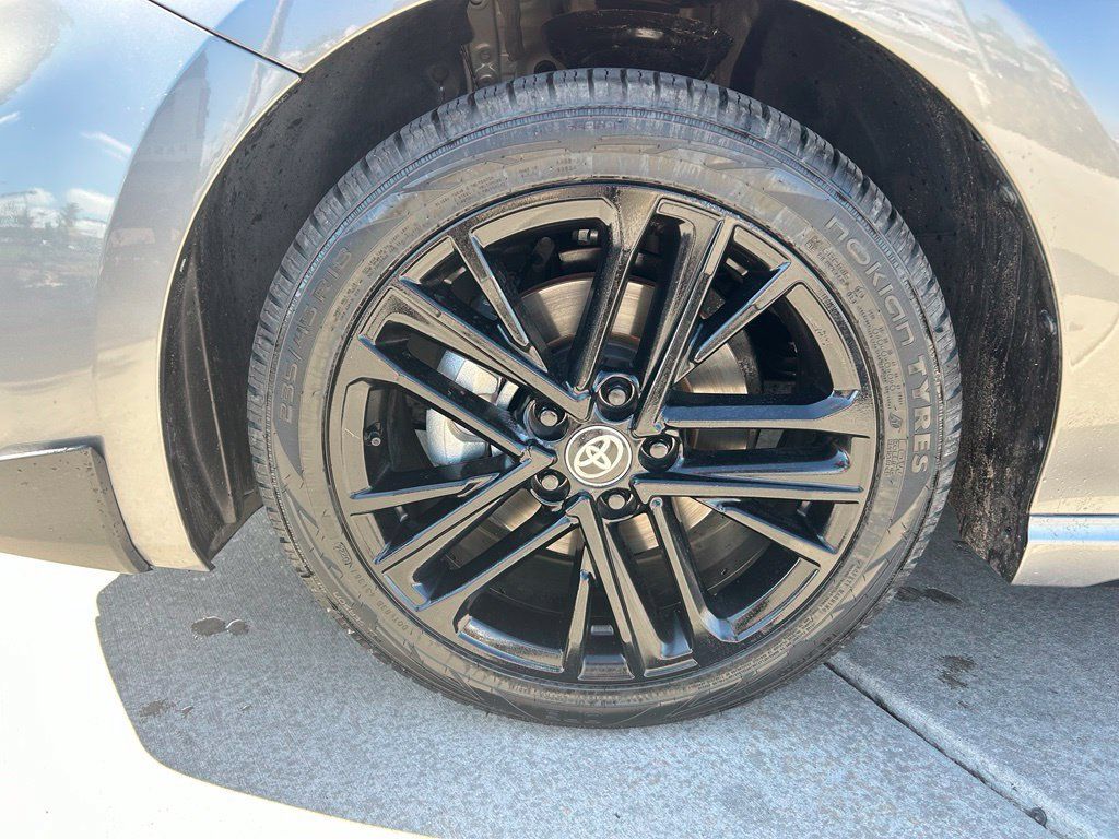 Used 2025 Toyota Camry SE AWD/4WD image 34