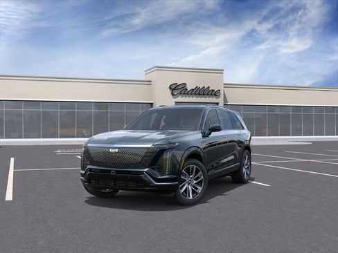 New 2026 Cadillac Vistiq Luxury w/ LPO, Floor Liner Package image 8