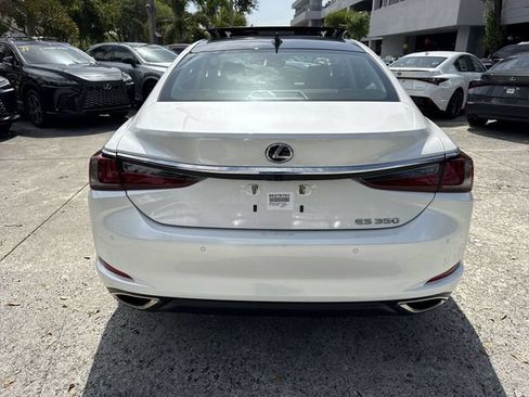 Certified 2024 Lexus ES 350 w/ Premium Package FWD image 24