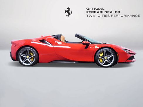 Used 2024 Ferrari SF90 Spider AWD/4WD image 9