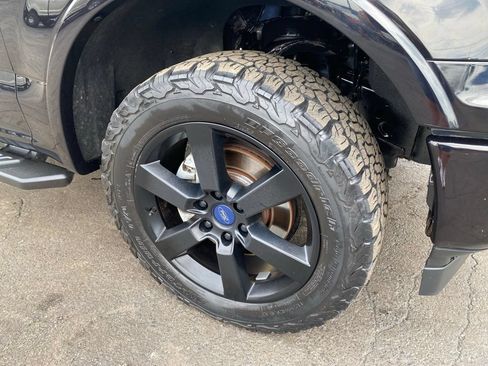 Used 2019 Ford F150 XLT w/ Equipment Group 302A Luxury AWD/4WD image 33