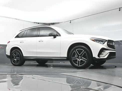 Used 2026 Mercedes-Benz GLC 300 image 41
