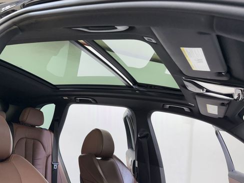 Used 2019 BMW X5 xDrive40i w/ Premium Package 2 image 21