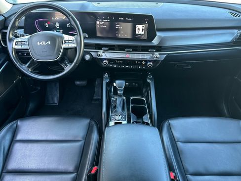 Used 2025 Kia Telluride S AWD/4WD image 14