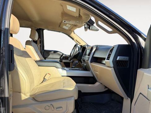 Used 2016 Ford F150 Lariat w/ Equipment Group 502A Luxury image 14