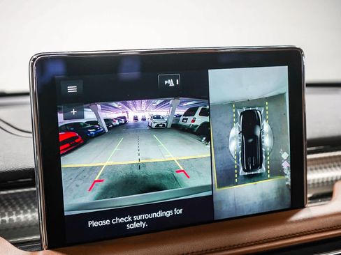 Used 2023 Lincoln Aviator Grand Touring w/ Class IV Trailer Tow Package image 29