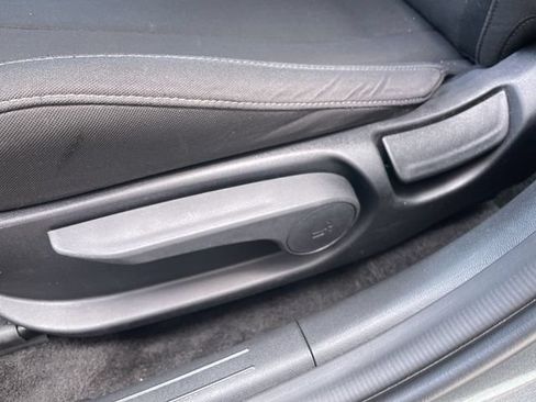 Used 2025 Hyundai Elantra SEL FWD image 12