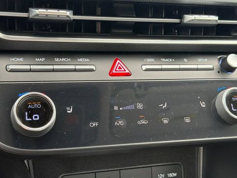 New 2026 Hyundai Sonata SEL AWD/4WD image 16