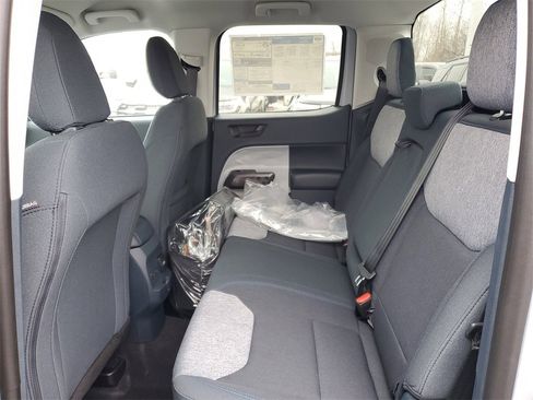 New 2025 Ford Maverick XLT w/ XLT Luxury Package image 27