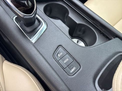 Used 2019 Cadillac XT5 Luxury image 25