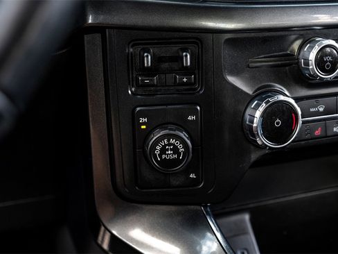 Used 2022 Ford F150 XLT w/ Equipment Group 302A High image 24