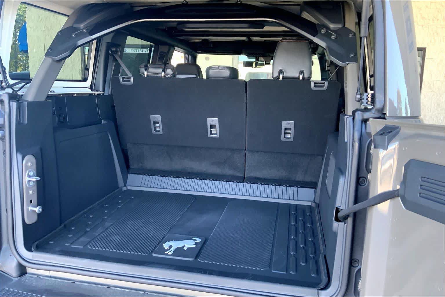 New 2026 Ford Bronco Raptor w/ Interior Carbon Fiber Pack AWD/4WD image 18