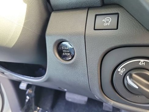 New 2026 Nissan Frontier PRO-4X w/ Pro Premium Package AWD/4WD image 32