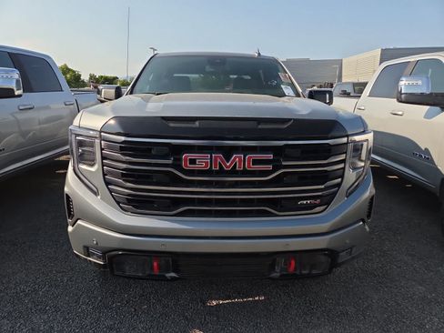 Used 2025 GMC Sierra 1500 AT4 AWD/4WD image 5