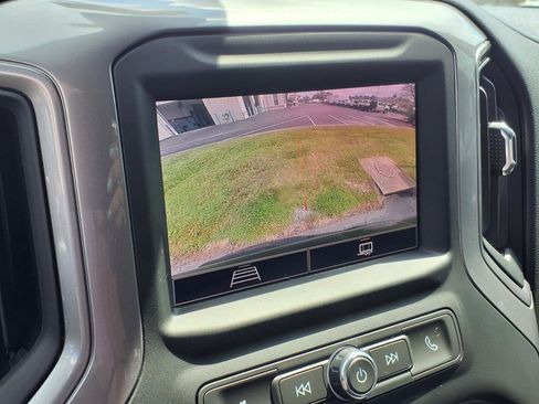 Used 2023 Chevrolet Silverado 1500 Custom w/ Rally Edition AWD/4WD image 5