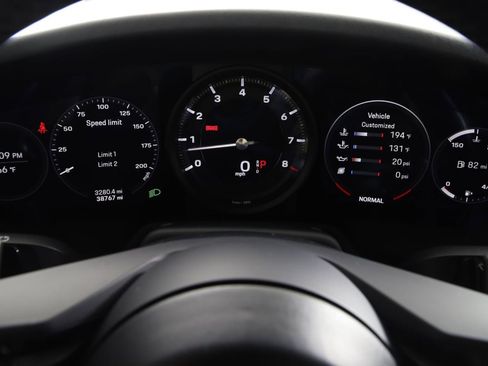 Used 2021 Porsche 911 Carrera RWD image 22