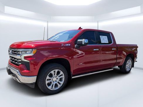 Used 2022 Chevrolet Silverado 1500 LTZ w/ LTZ Premium Package AWD/4WD image 7