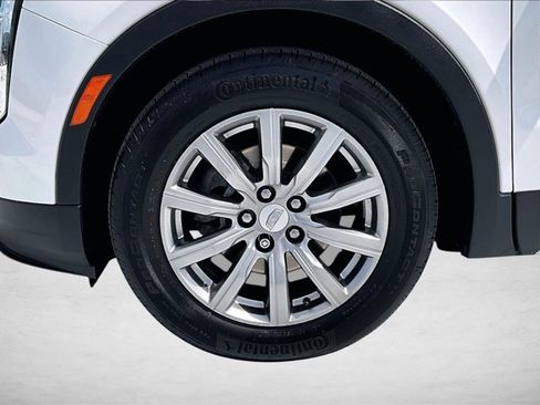 Used 2021 Cadillac XT4 Premium Luxury w/ Cold Weather Package image 10