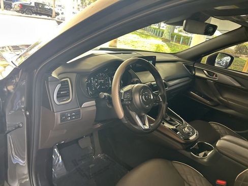 Used 2022 MAZDA CX-9 Signature image 6