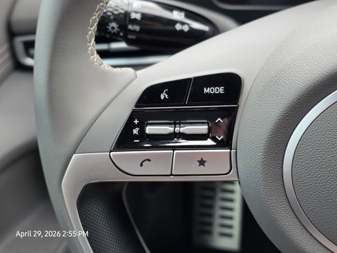 Certified 2025 Hyundai Elantra Sport FWD image 26