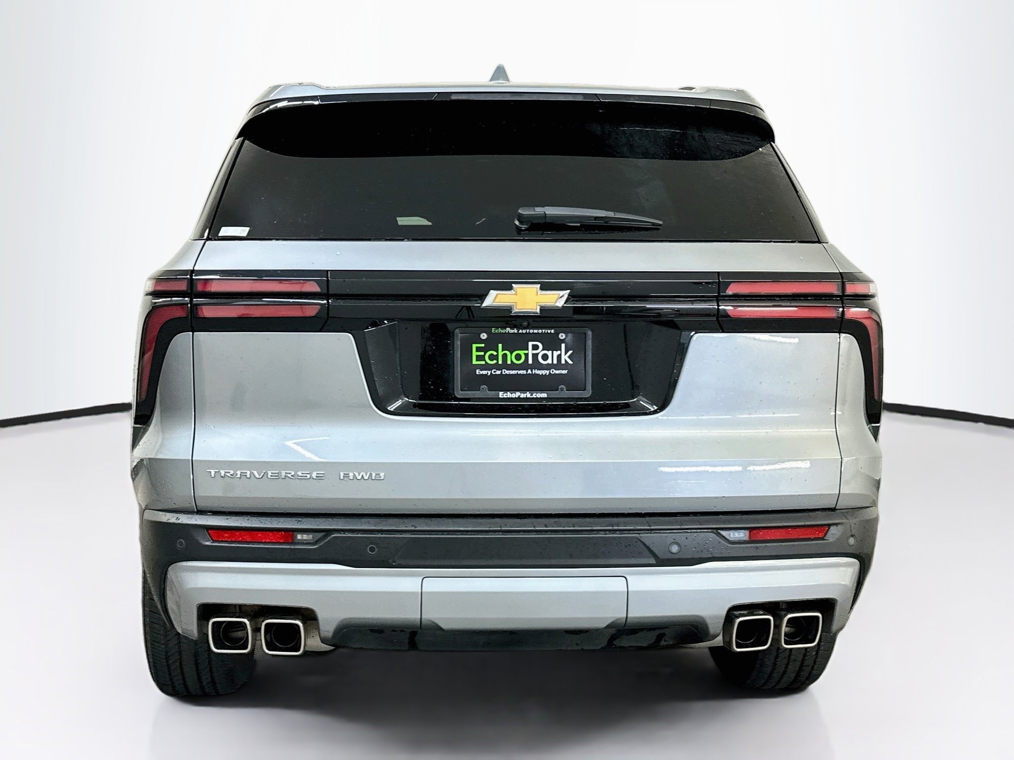 Used 2025 Chevrolet Traverse LT AWD/4WD image 7