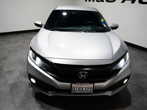 Used 2020 Honda Civic Sport image 9