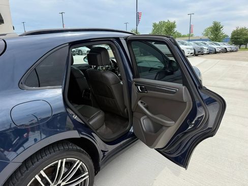 Used 2016 Porsche Macan S AWD/4WD image 24