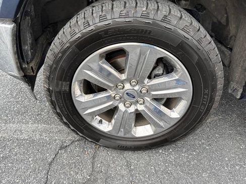 Used 2020 Ford F150 Lariat image 26