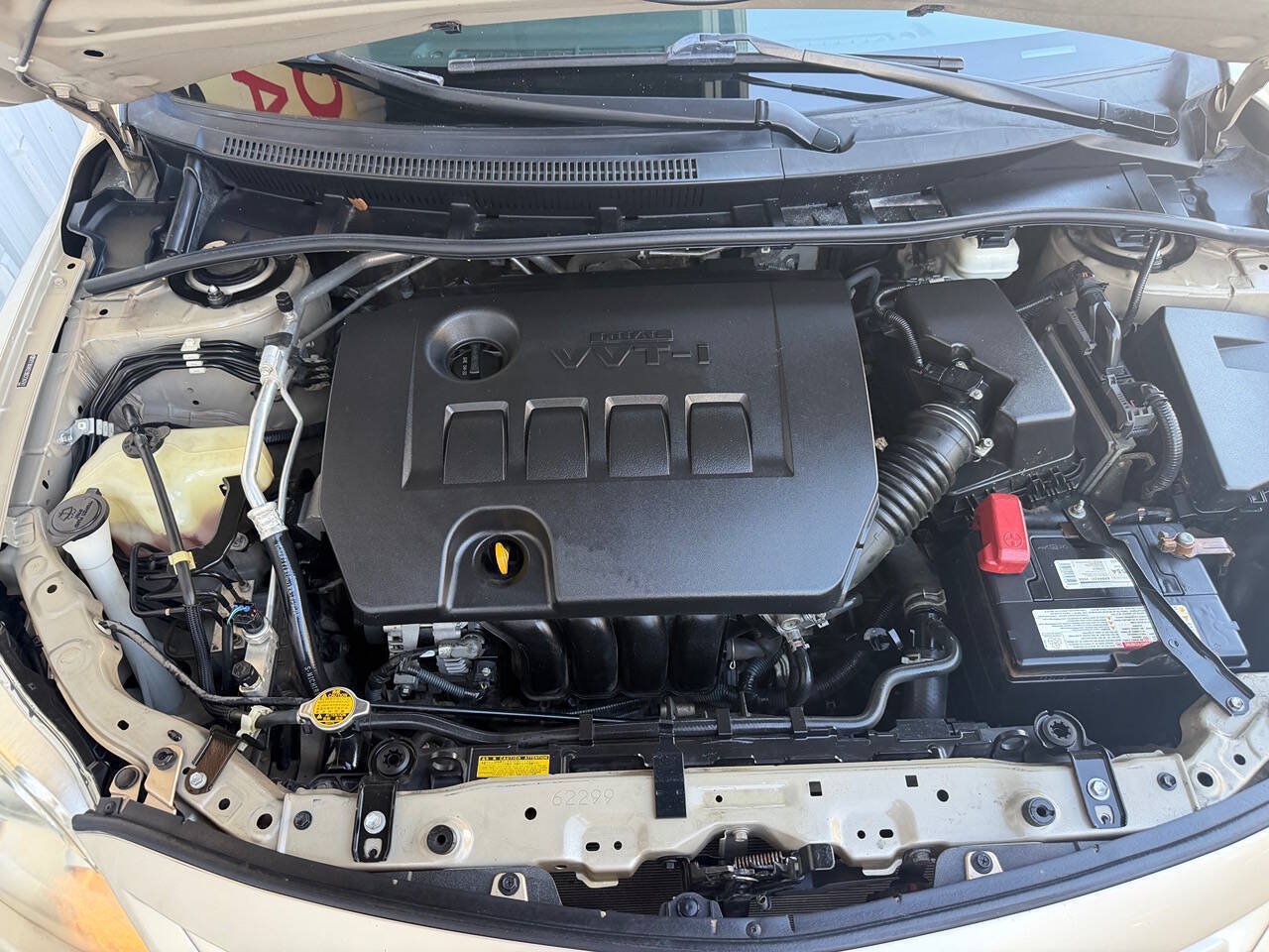 Used 2011 Toyota Corolla LE FWD image 19