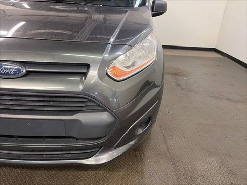 Used 2017 Ford Transit Connect XLT image 4